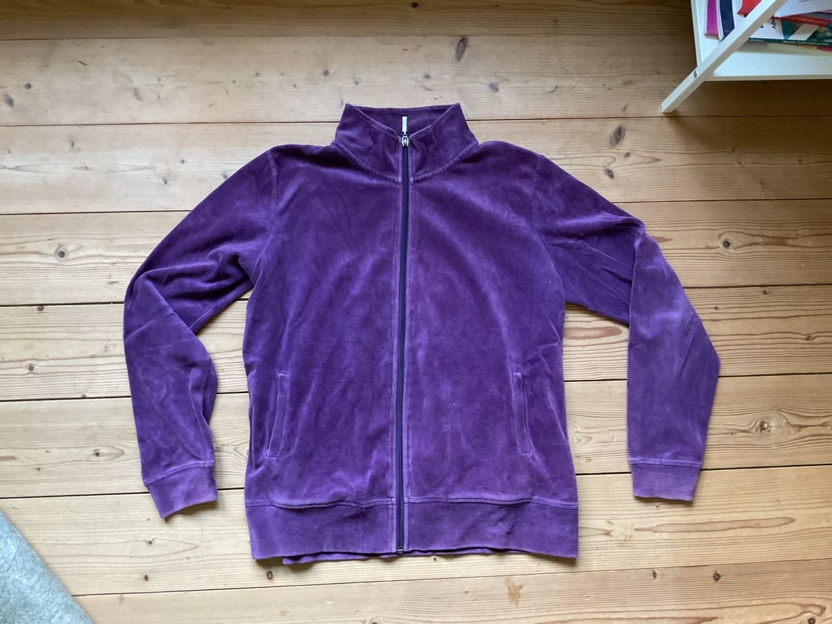 Giacche: flauschiges, violettes Jäckchen, Gr. L – Usato da Zürich venduto da ali_2sg6