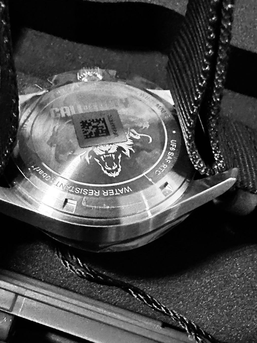 Hamilton Orologi: Hamilton Khaki Black OPS 7 Prime Bundle mit Game PS 5 – Nuovo e nell'imballaggio originale da Zeihen venduto da Swissmade 6