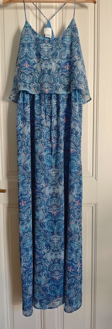 Kleider: lockeres Maxikleid mit Paisleymuster, Grösse 36 – Gebraucht aus Bern von naedlee
