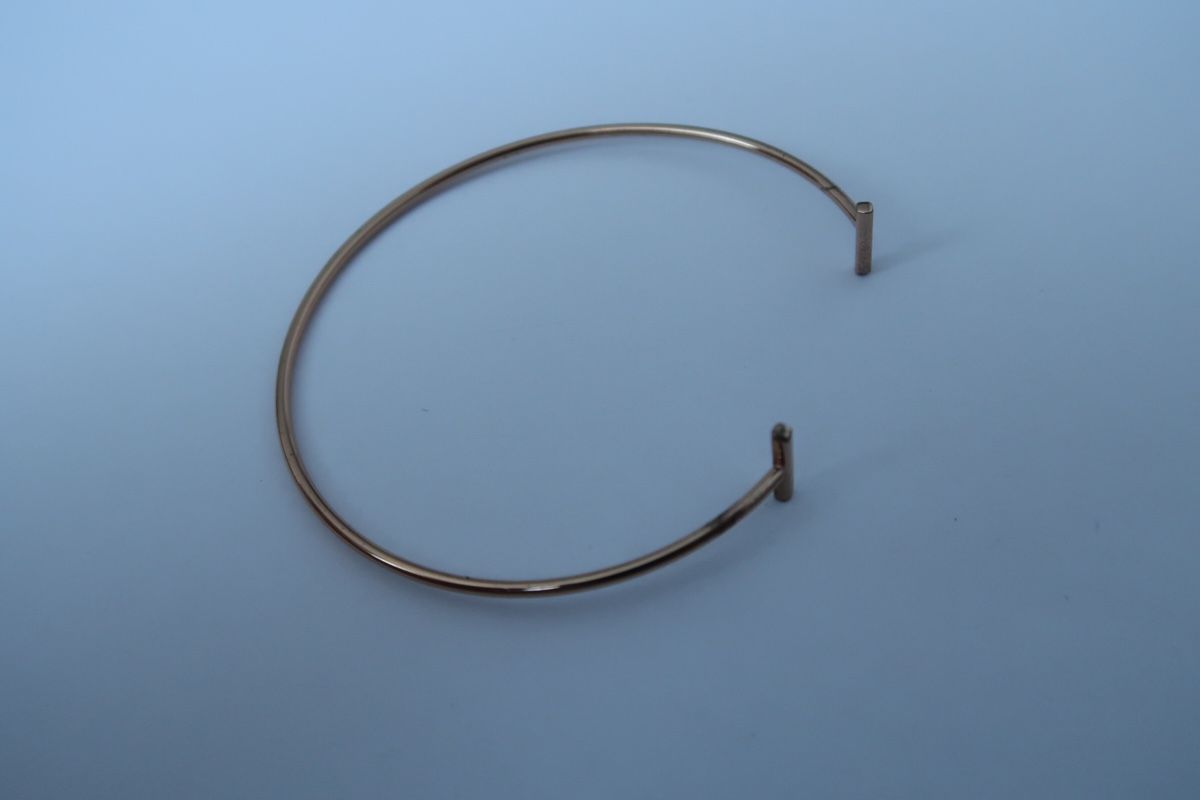 Bracciali & Braccialetti: Armreifen gold – Usato da Bassersdorf venduto da secondhand_clothing 1