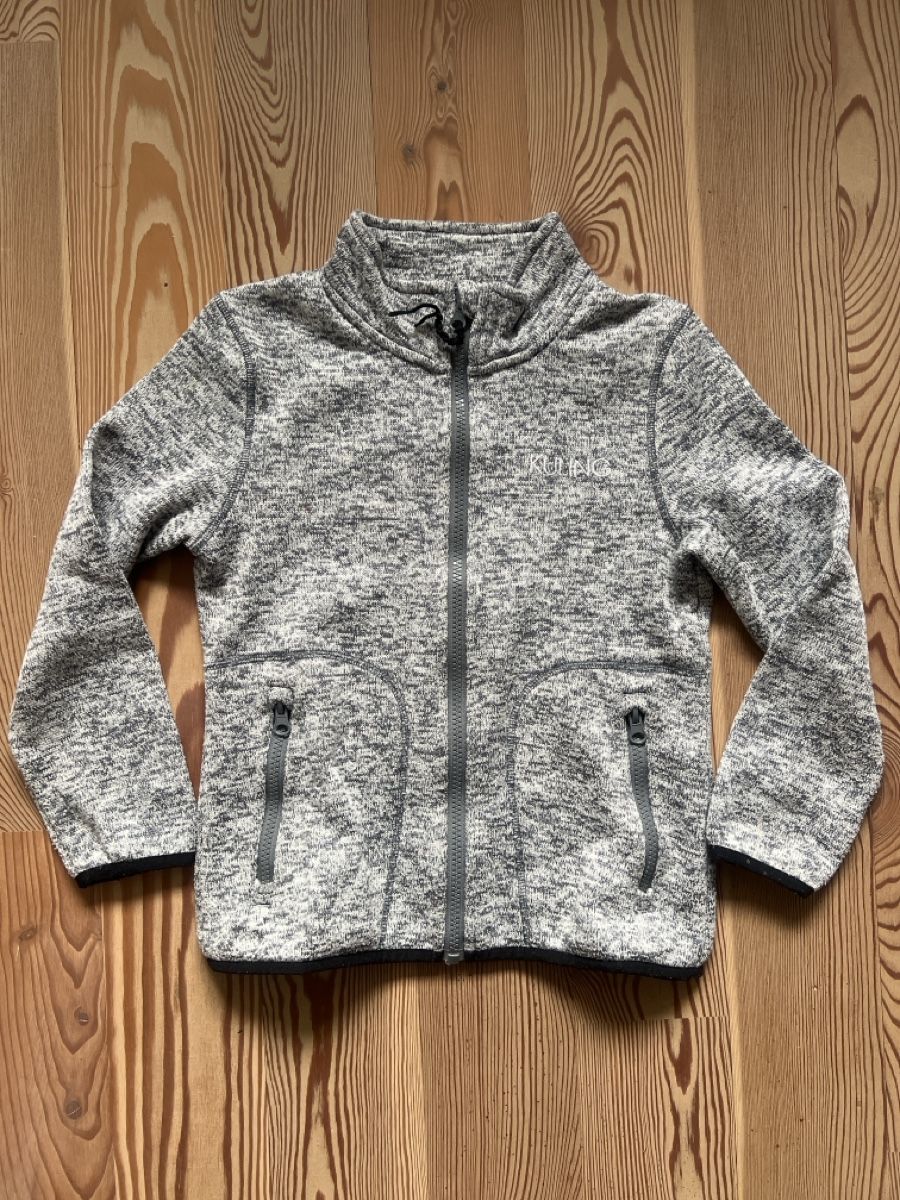 Pullover & Sweatshirts: Kuling Fleece Jacket Grey Marl 122/128 – Gebraucht aus Zürich von tsw_f52q