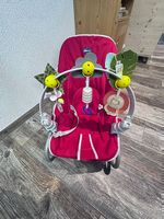 Babywippe Chicco mit Spielbogen von taf Toys