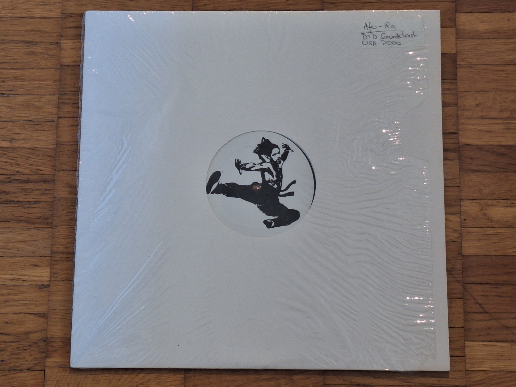 Dischi in vinile: Afu-Ra, D&D Soundclash - 12" Maxi USA 2000 – Nuovo (secondo la descrizione) da Oberentfelden venduto da Musicud