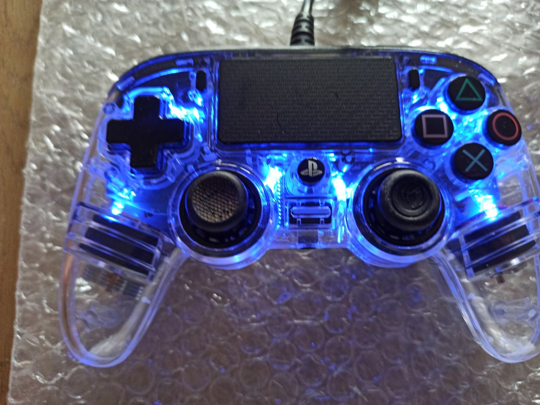 Controller: 2 x Nacon Controller / PS4 – Usato da Oberweningen venduto da mar_87mx 7