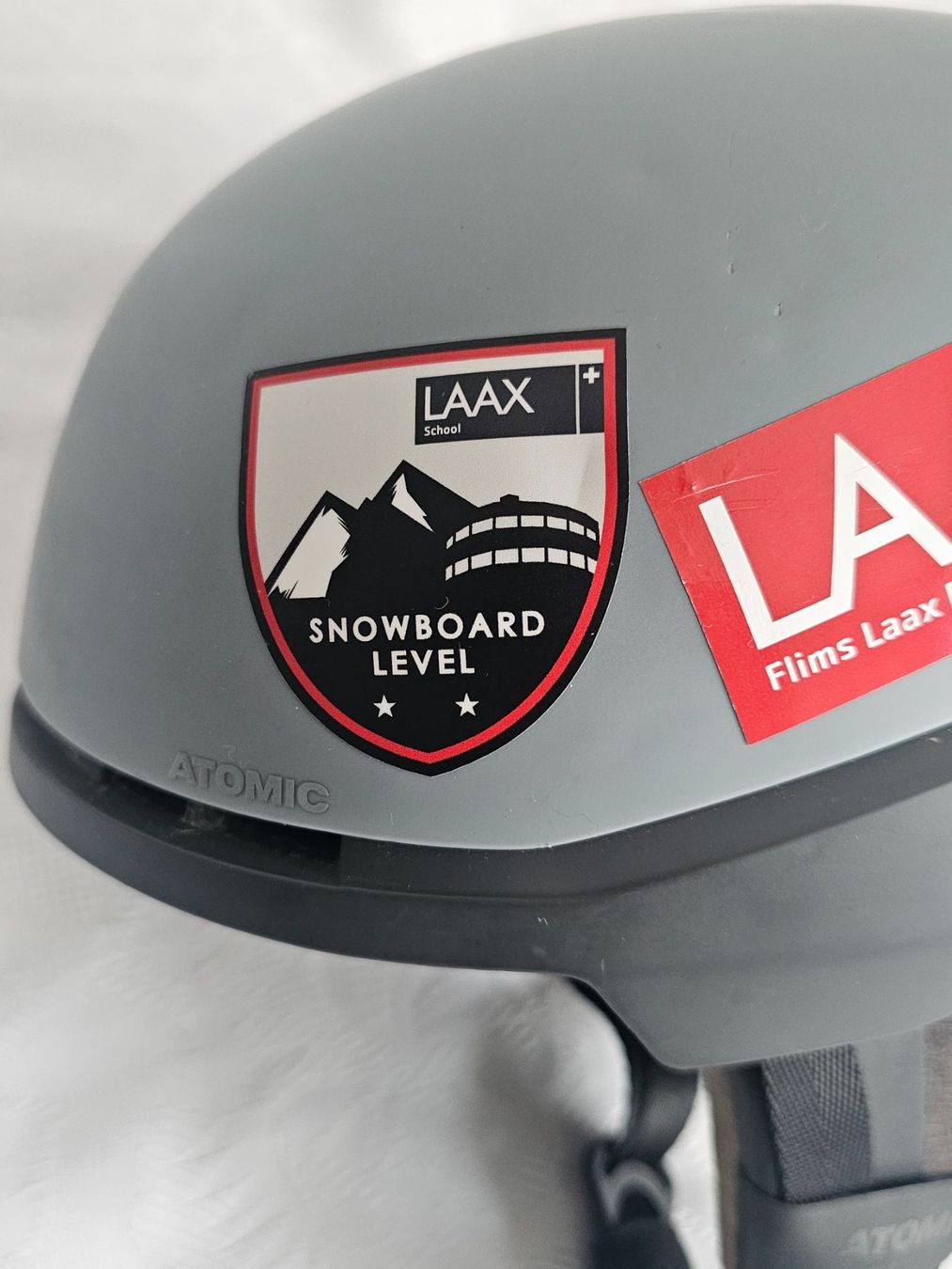 Atomic Caschi: Atomic Laax Skihelm Gr 3 – Usato da Bronschhofen venduto da Xena37 1