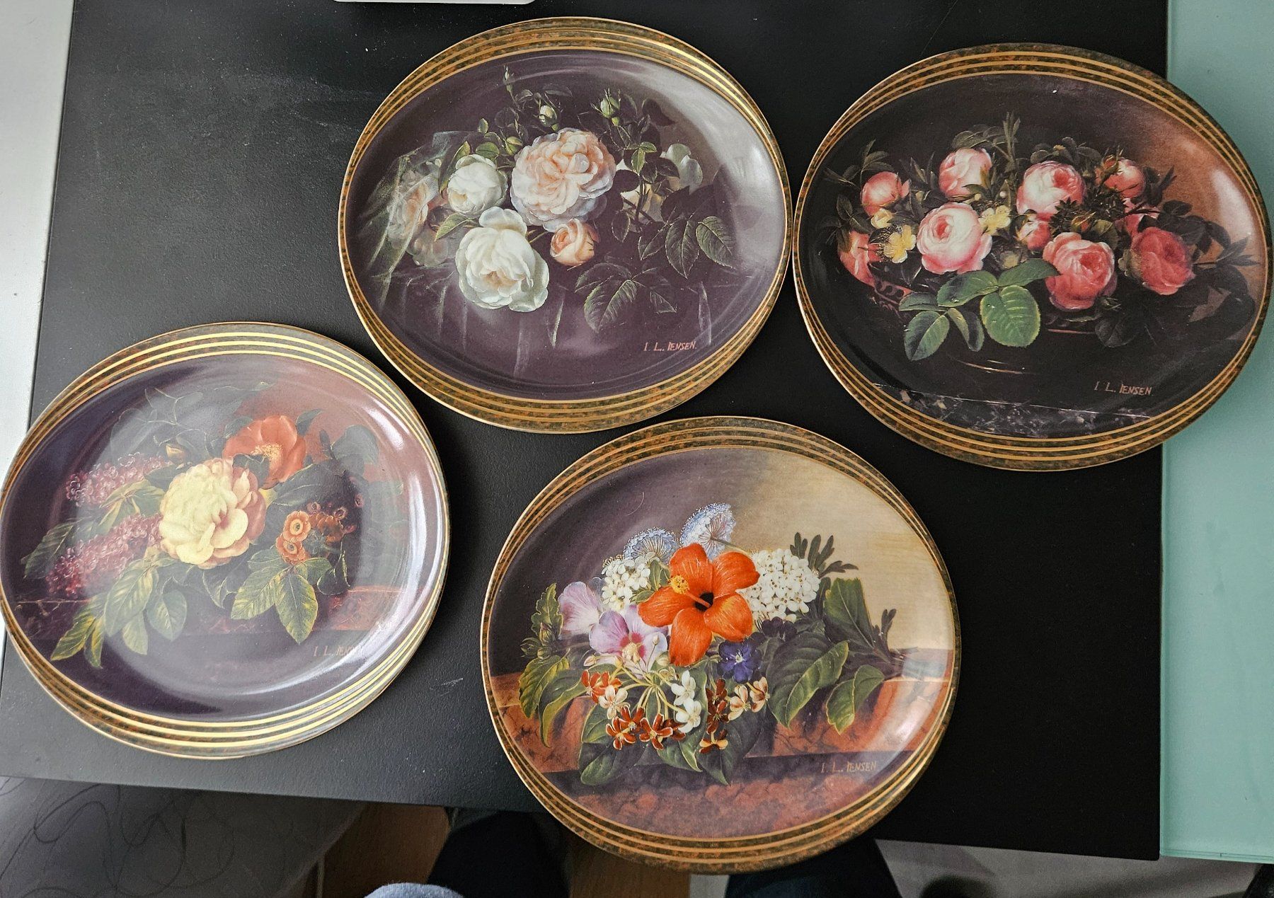 Teller: Sammelteller mit Blumenmuster, 4 Stück, neuwertig – Neu (gemäss Beschreibung) aus Luzern von FamilieCaGi 3