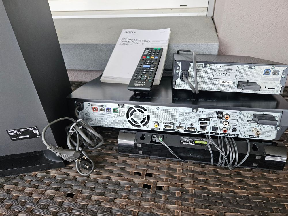 Sony Home Cinema: Home Theatre System kompl.mit LS /DVD-CD Sony Blue-ray Disc – Usato da Einsiedeln venduto da Salusa 7
