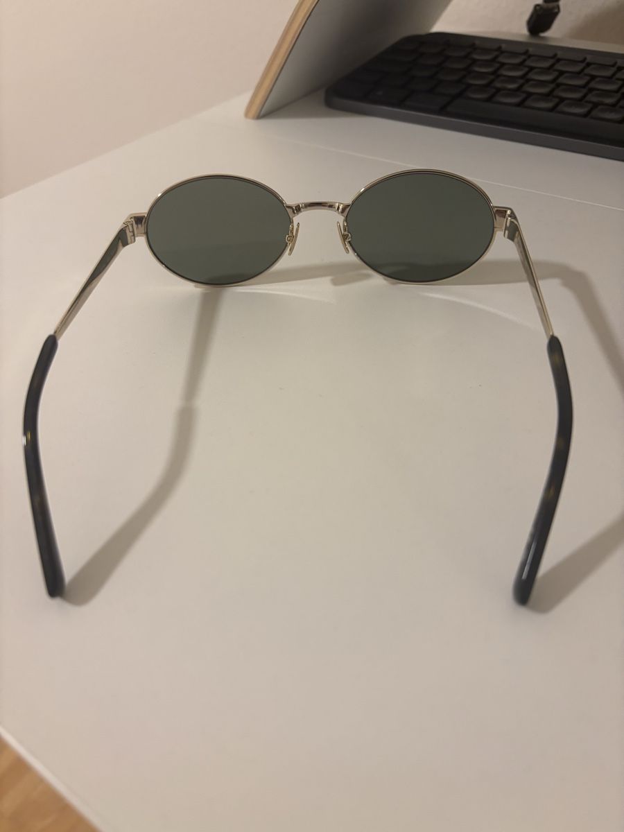 Saint Laurent Brillen & Gläser: Saint Laurent Sonnenbrille – Gebraucht aus Jona von mar_b5y2 3