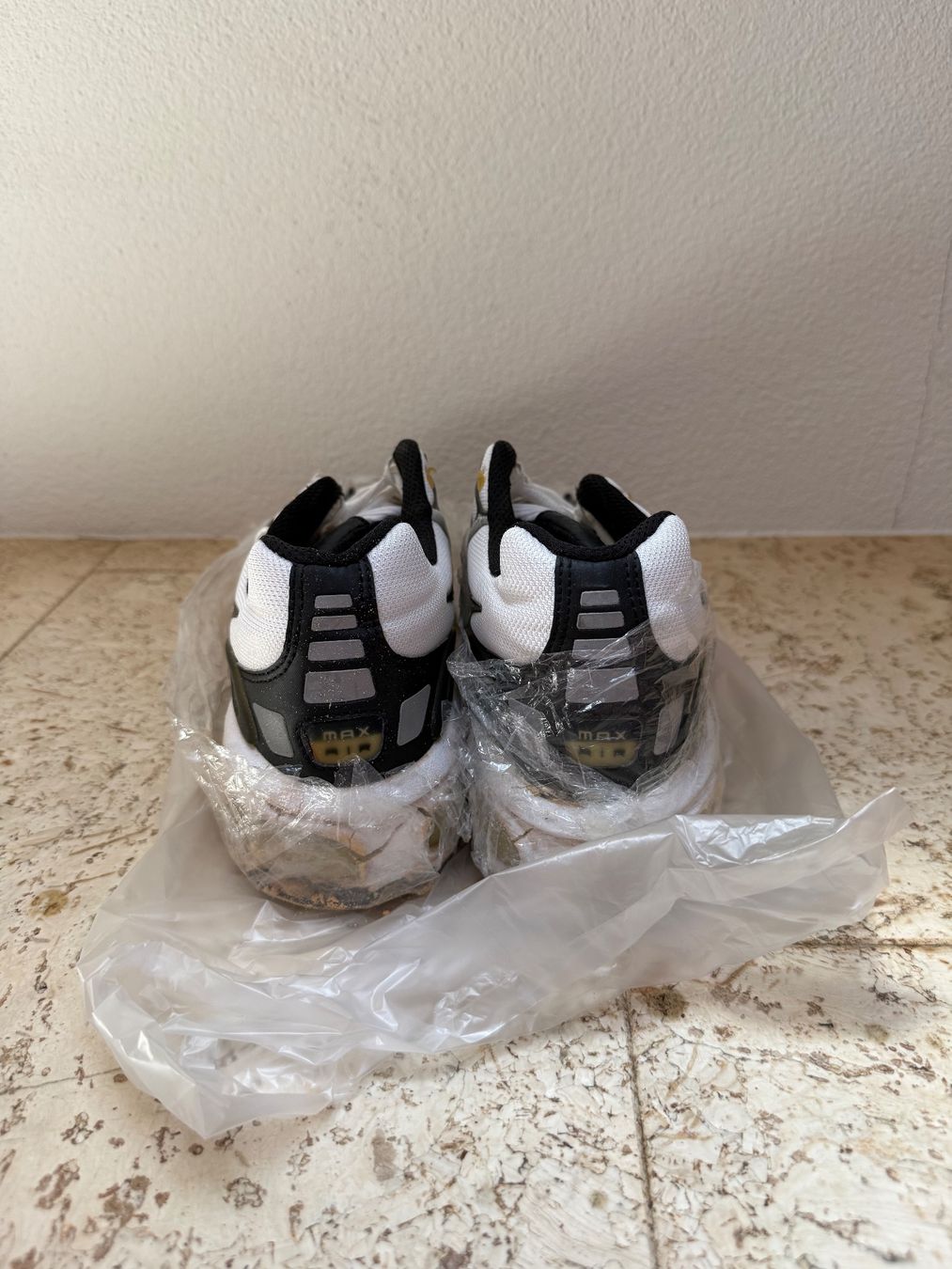 Nike Scarpe da uomo: Nike Air Max "Freakish" – Difettoso da Worb venduto da le_castor 2