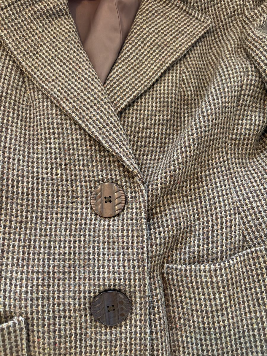 Completi & Tailleur: Vintage Tweed Blazer – Usato da Schaffhausen venduto da noeliabelindaa 1