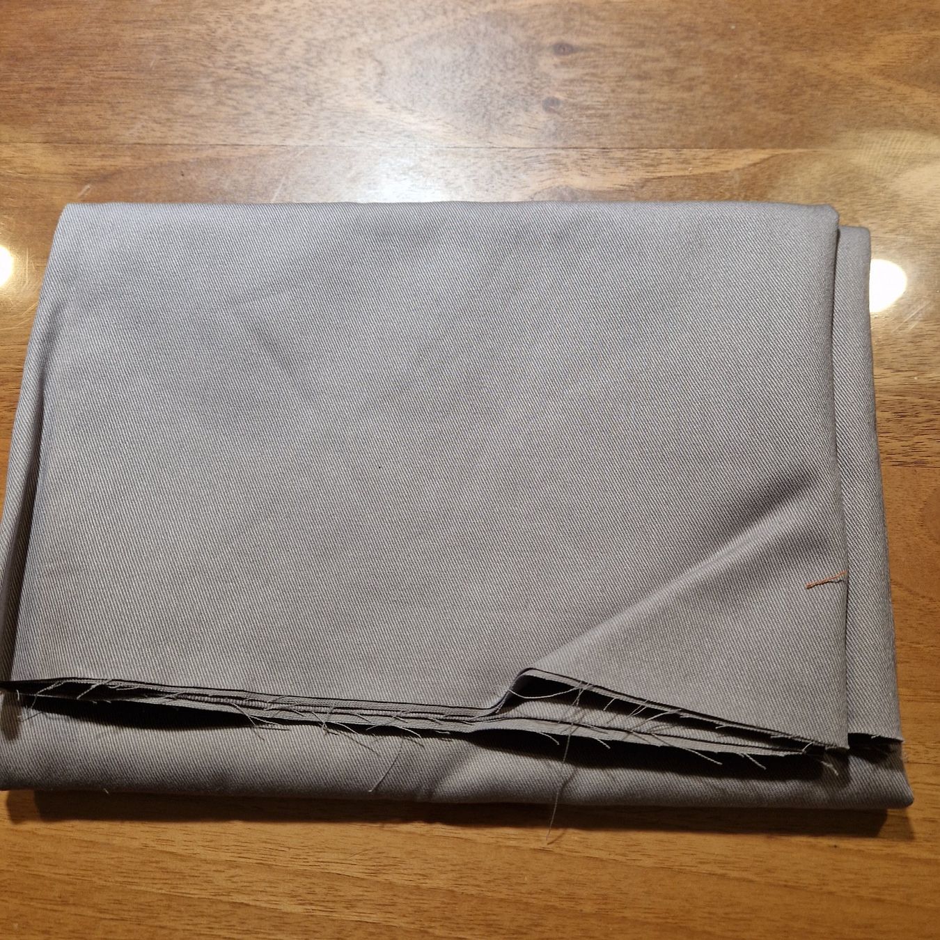 Tessuti: Stoff, Baumwolle, grau, 70x140cm – Usato da Gränichen venduto da sunchi07 2