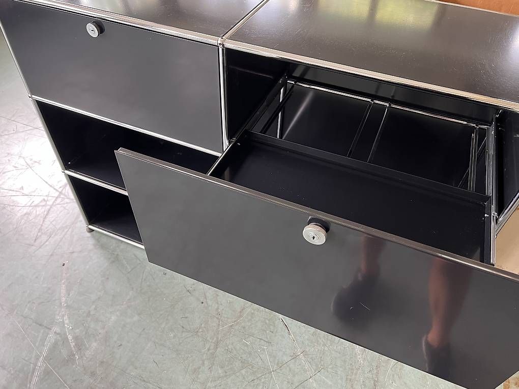 Regale: USM Highboard Graphit Schwarz  – Gebraucht aus Kreuzlingen von polychromos 4