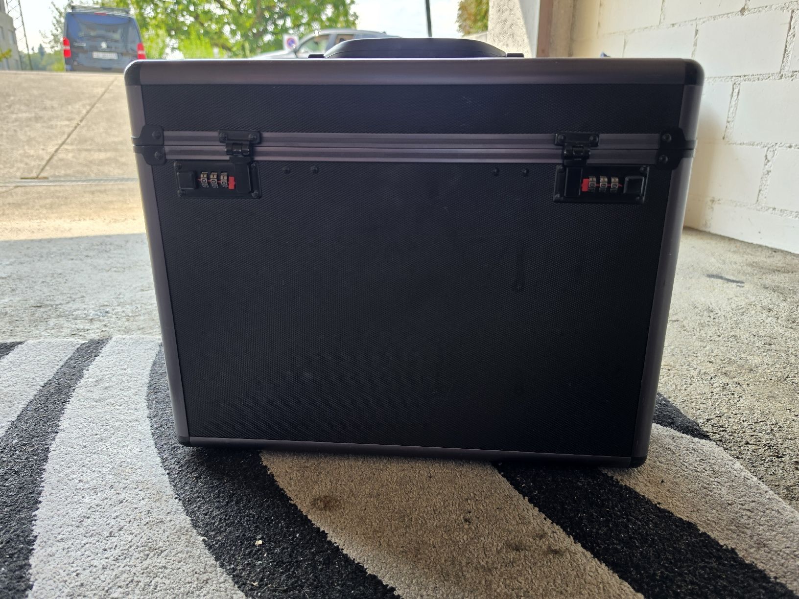 Transportkisten: leere Kiste  – Gebraucht aus Hausen AG von pej_6ydp 1