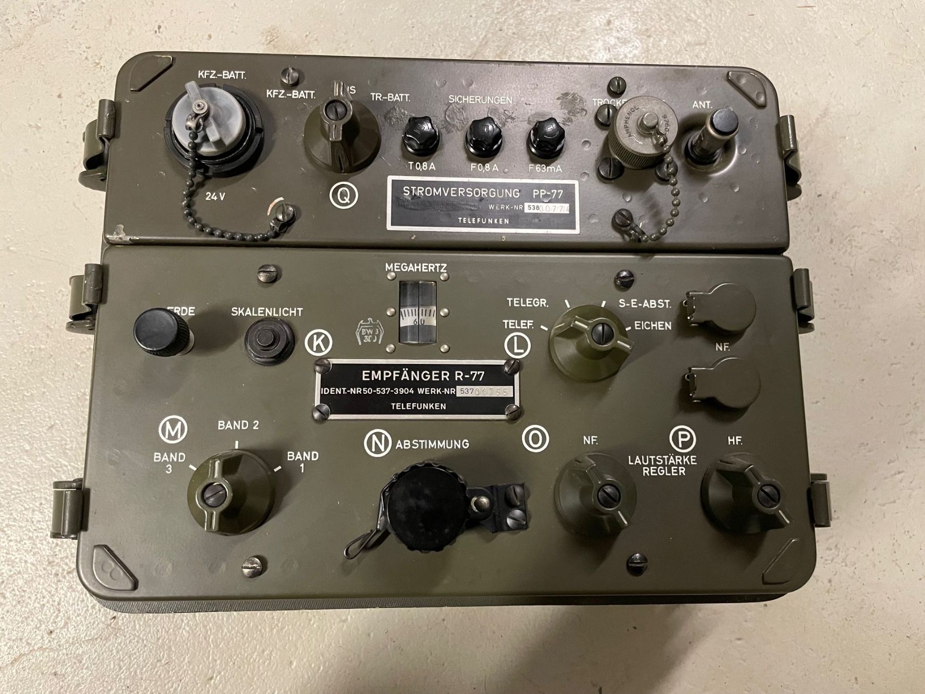 Telefunken Radio: Funk empfänger R-77 Deutsche Bundeswehr – Usato da Chiasso venduto da tito71