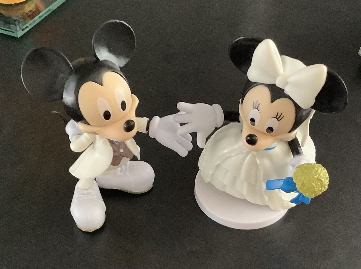 Disney Statuette: Mickey & Minnie Mouse Hochzeit – Usato da Rheinfelden venduto da Gazzi 1
