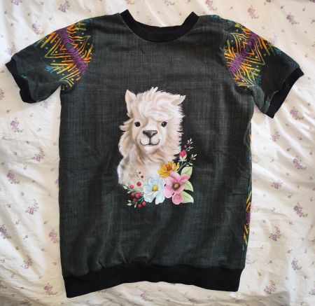 T-Shirt ca. gr. 134