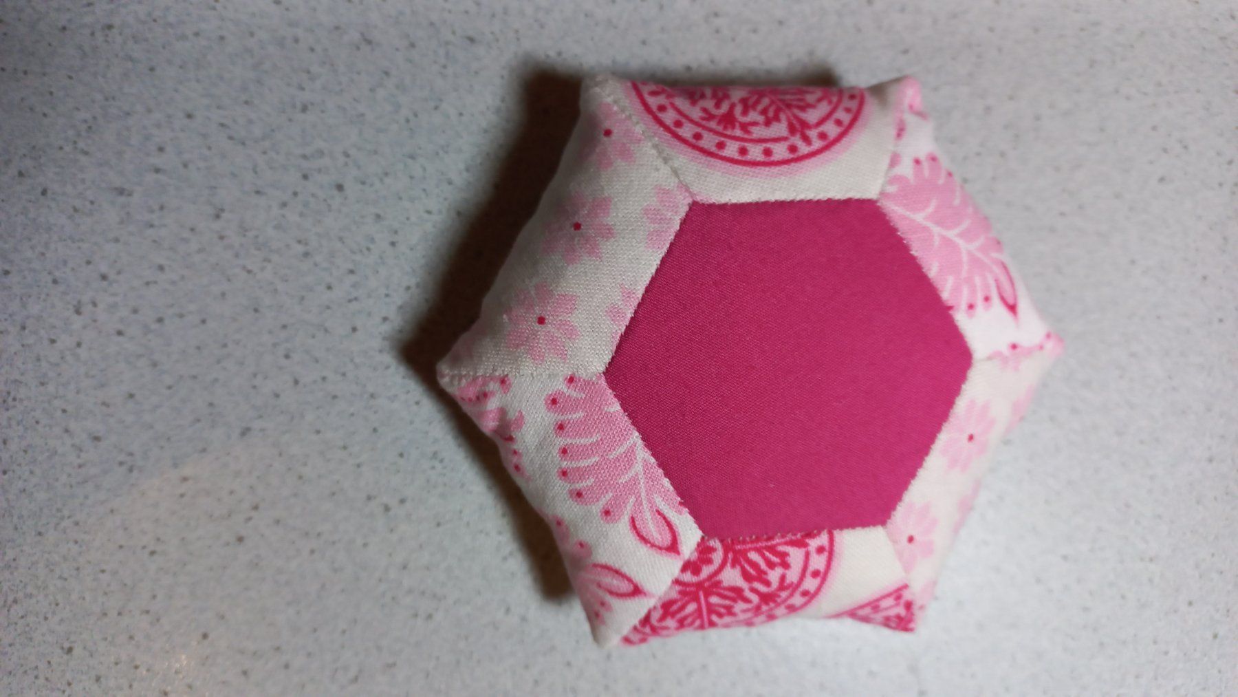 Cuscini: Nadelkissen, Handarbeit, Patchwork – Nuovo e nell'imballaggio originale da Winistorf venduto da acreativ2 1