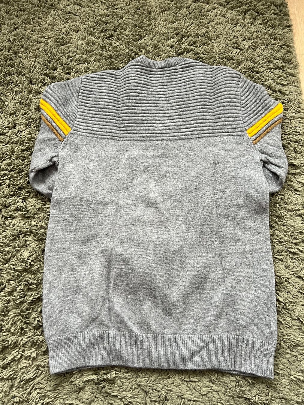 Helly Hansen Maglioni & Felpe: Herren Pullover Helly Hansen grau Grösse M – Usato da Langnau am Albis venduto da olimrt 3