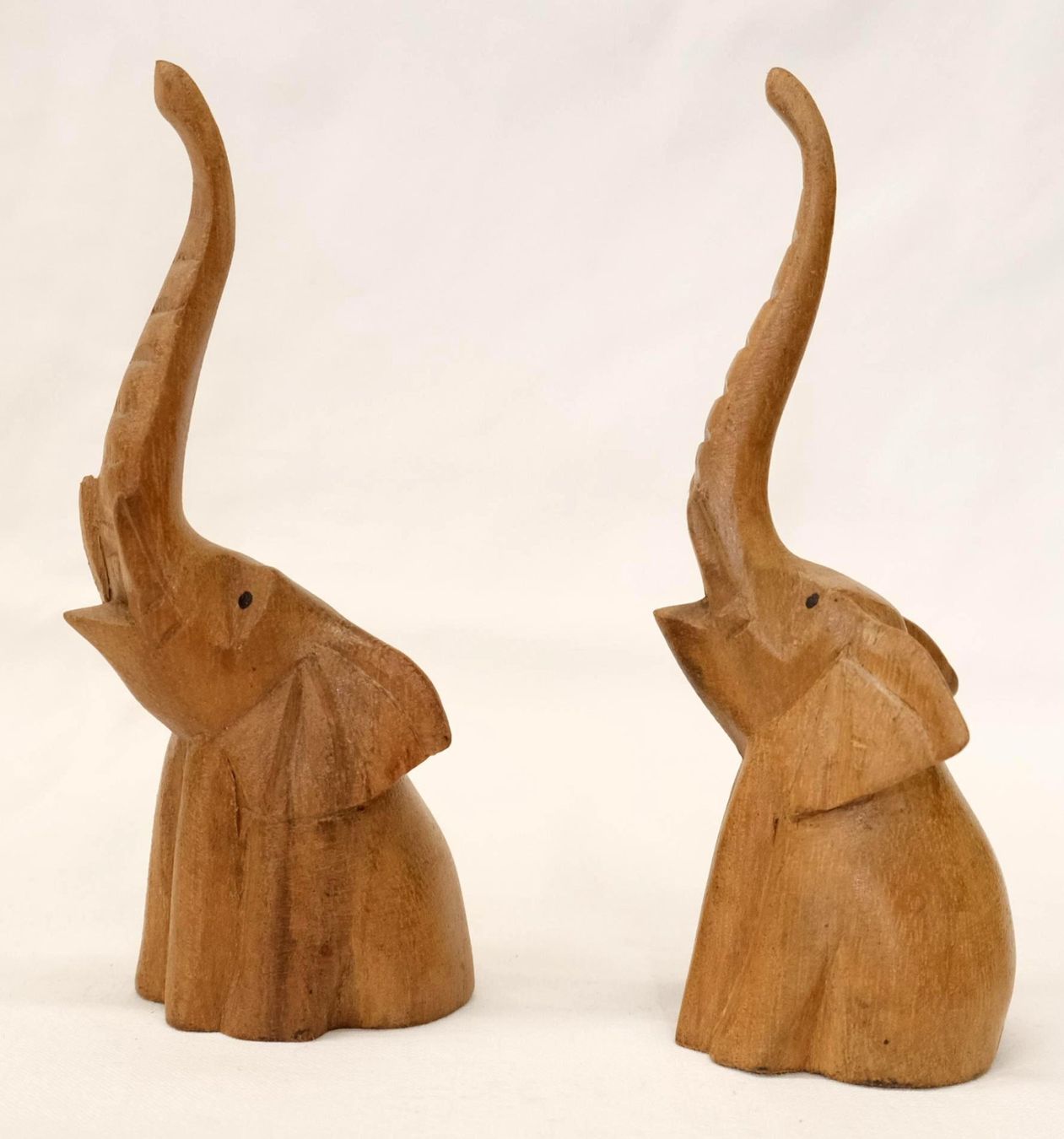 Statuette: Set 2x Elefant aus Holz Schnitzerei – Nuovo (secondo la descrizione) da Zürich venduto da Masala-Oase 3