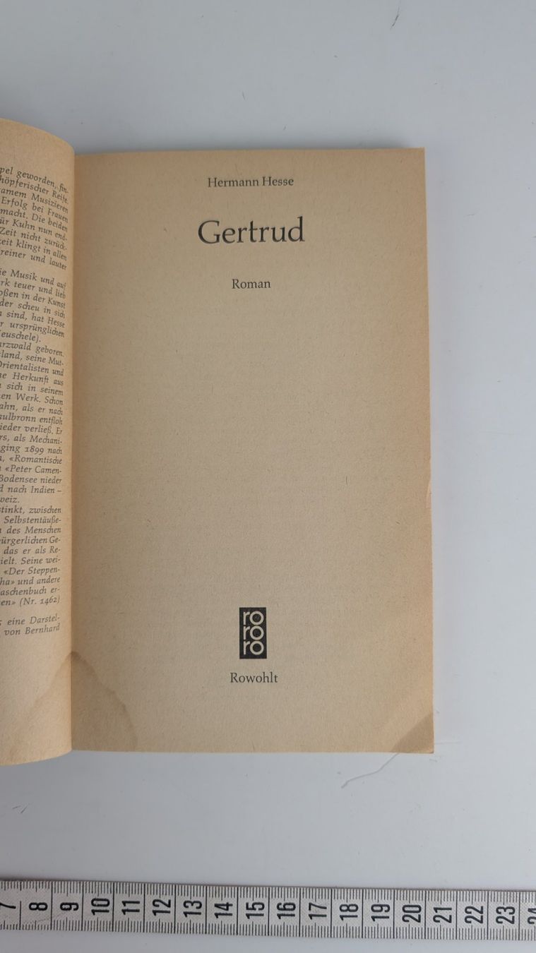 Bücher: Hermann Hesse - Gertrud, Roman – Gebraucht aus Zürich von 1.Simon 3