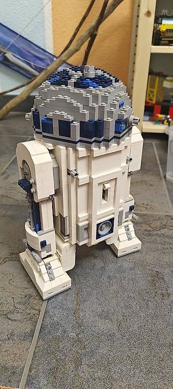 Lego Baukästen: Lego R2-D2 10225 (2012) – Gebraucht aus Rorschacherberg von Manean 1