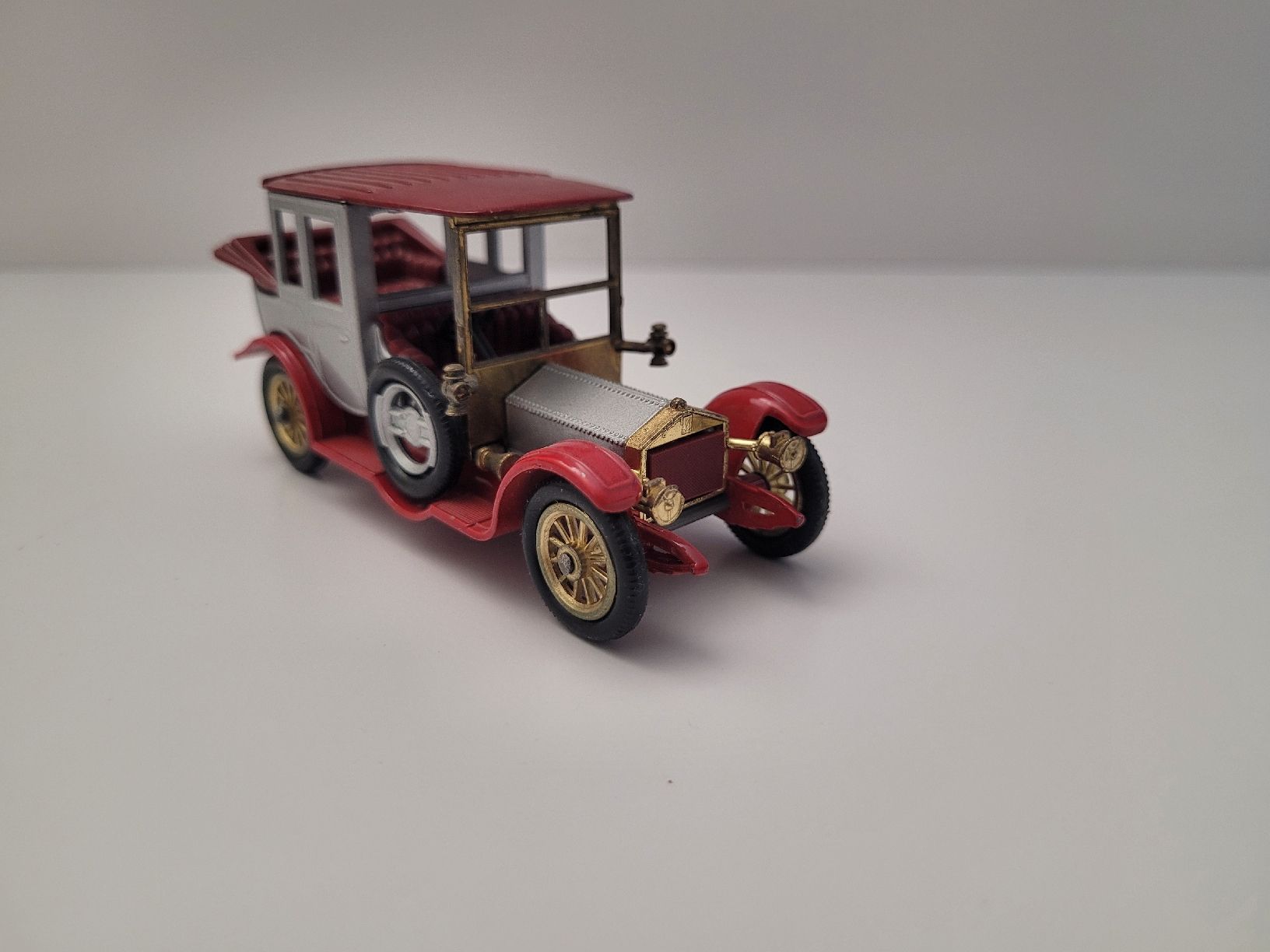 Lesney Modellini d'auto: ROLLS ROYCE 1912 (LESNEY) 1/43 – Nuovo (secondo la descrizione) da Zumikon venduto da tho_9zm8