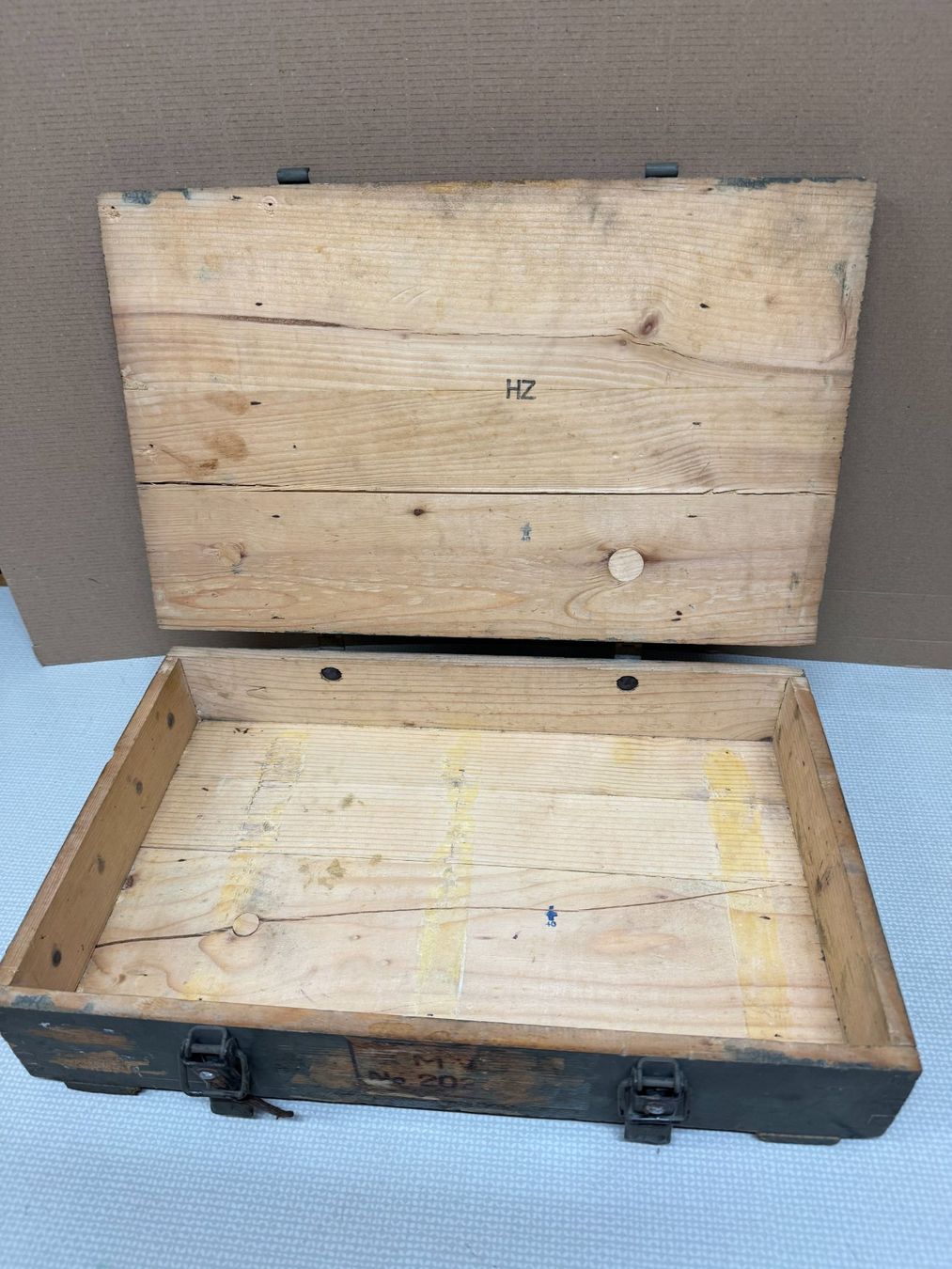 Attrezzatura & Pezzi di ricambio: Alte Original Armee Munitionskiste Holz – Usato da Siebnen venduto da Trans-Am 5