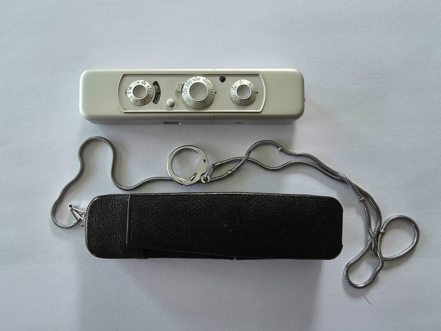 Minox Fotocamera: Appareil photo Minox C – Usato da Essertines-sur-Rolle venduto da totoche365