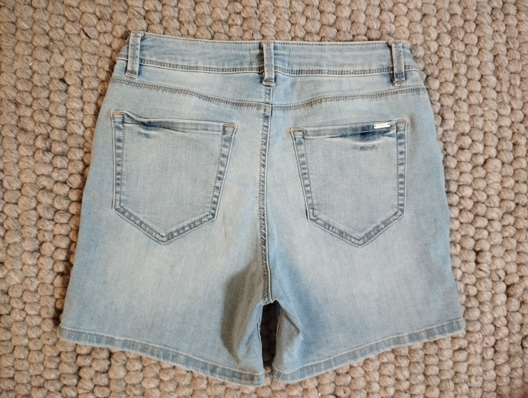 Tom Tailor Jeans: Shorts Tom Tailer W 27, neu – Nuovo (secondo la descrizione) da Chur venduto da Ronja777 1
