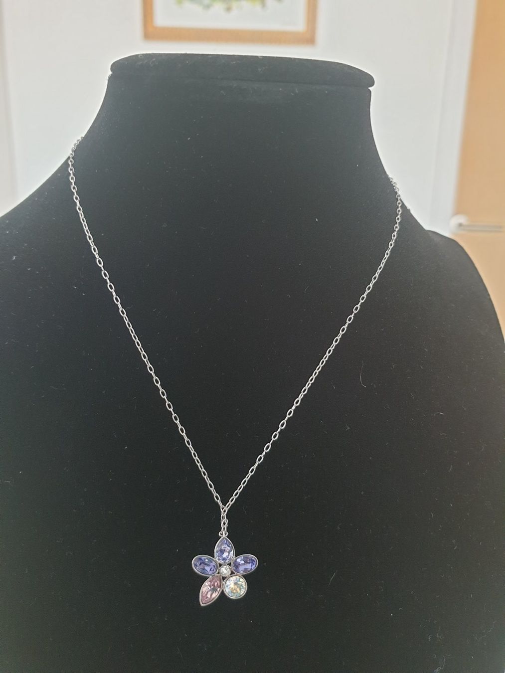 Swarovski Catenine: Collier Swarovski étoile – Usato da Echallens venduto da dianitas