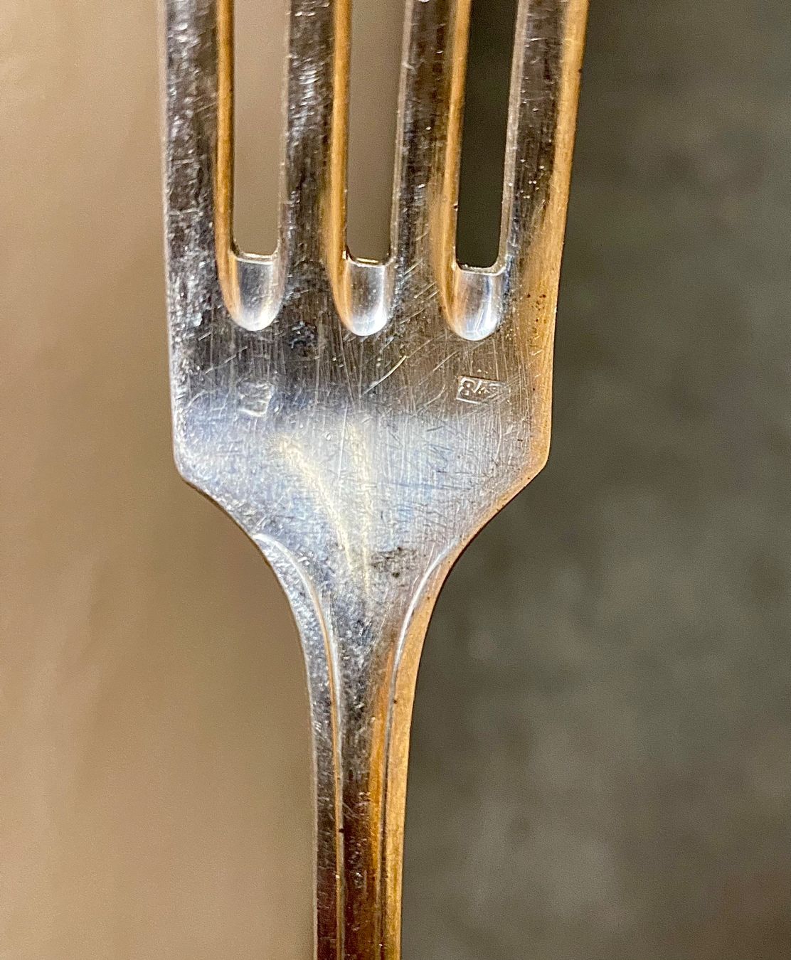 Set di posate: Ménagère complète en métal argenté – Usato da Genève venduto da Oscar-111 8