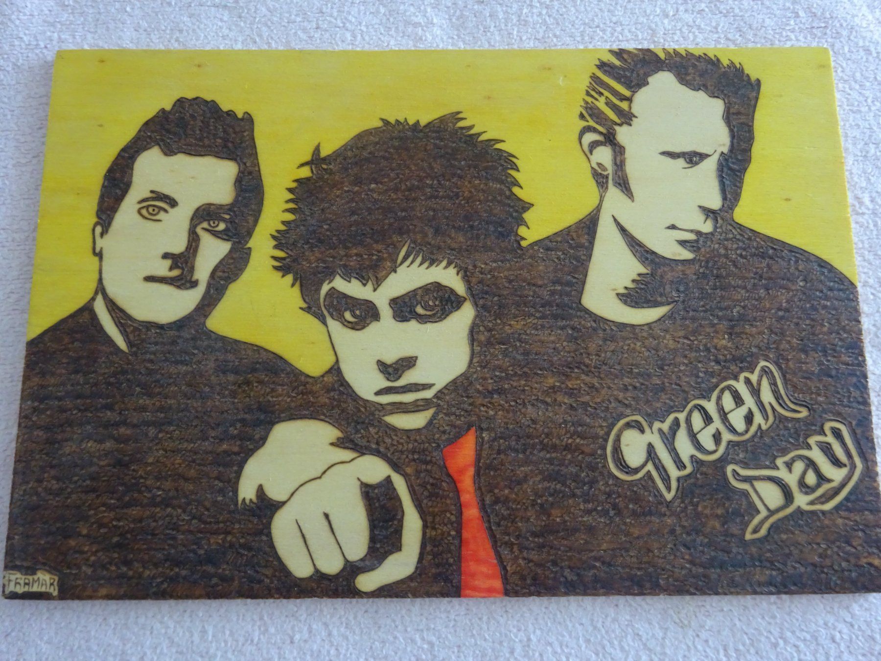 CD: GREEN DAY ** BILD auf  HOLZ ** PUNK – Usato da Luzern venduto da xrayspex99