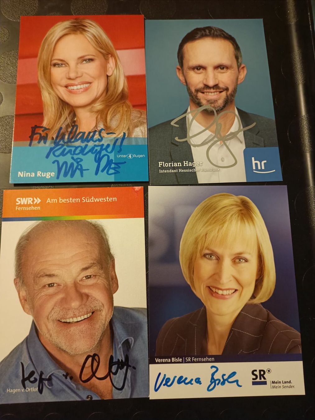 Autografi: TV Mix - 4 signierte Autogrammkarten - Set – Usato da Menziken venduto da Artographs