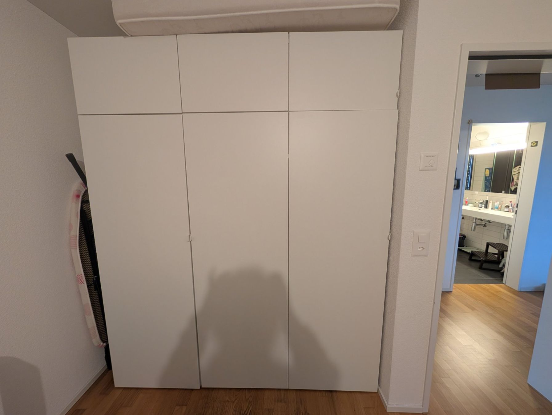 Ikea Armadi: Ikea kleiderschrank – Usato da Uster venduto da ziv_spc2