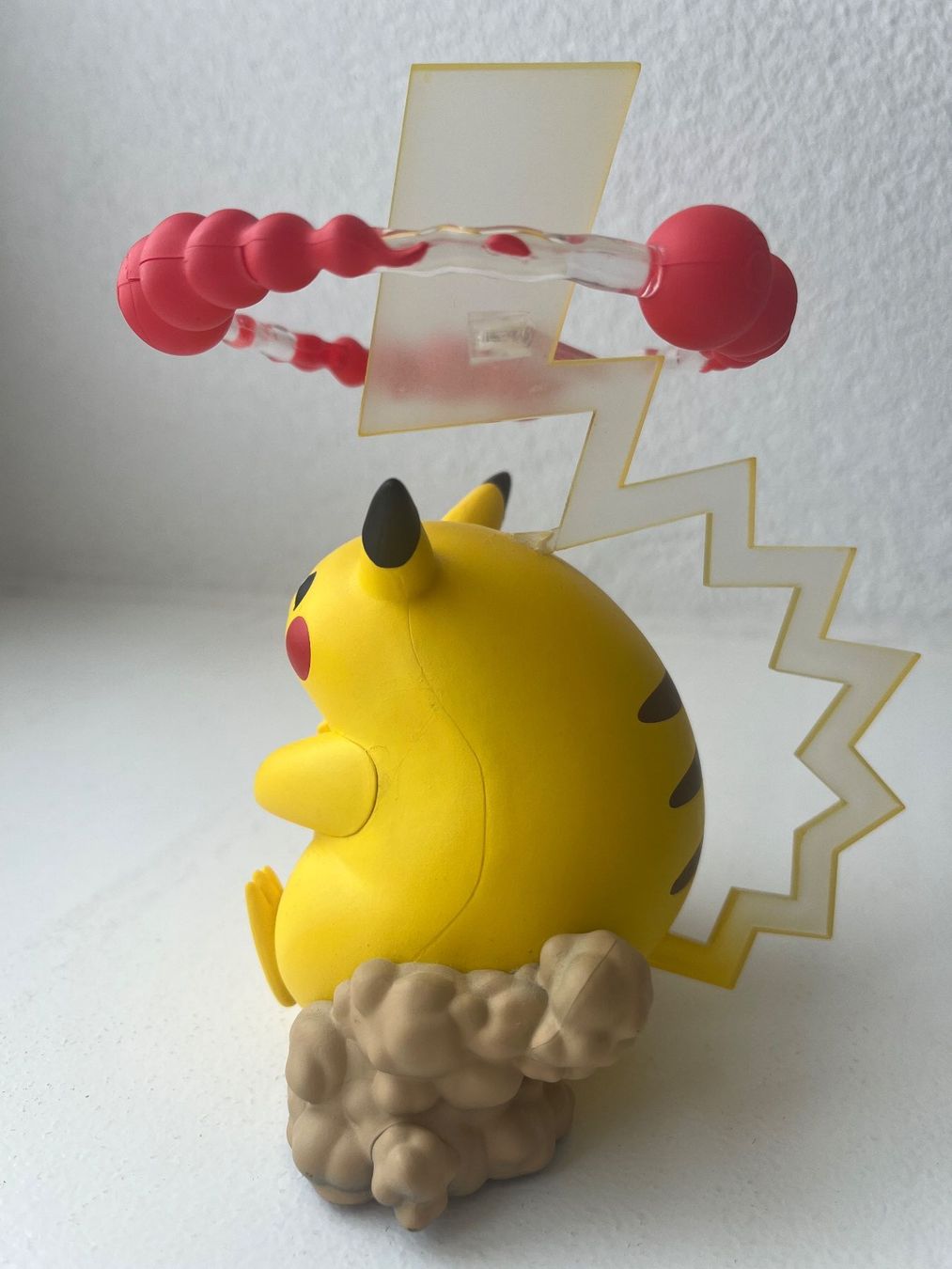 Pokémon Figuren: Figurine Pikachu Vmax – Gebraucht aus Court von Style_ambre 3