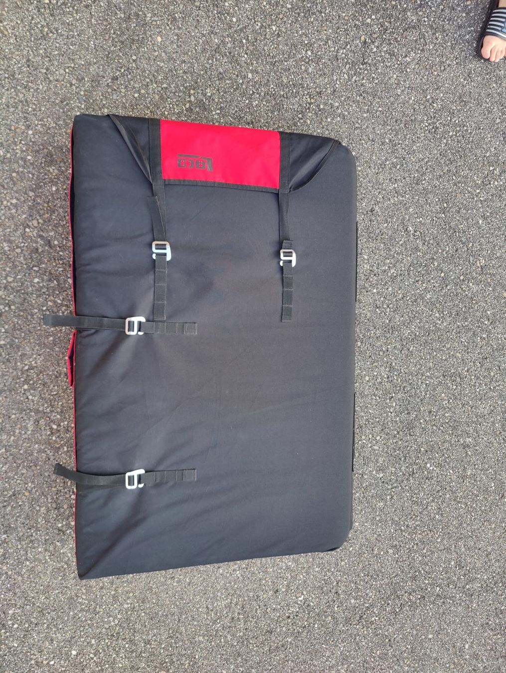 Bodenmatten: Bouldermatte LACD rot schwarz – Neu (gemäss Beschreibung) aus Wädenswil von Mirm1.0 1