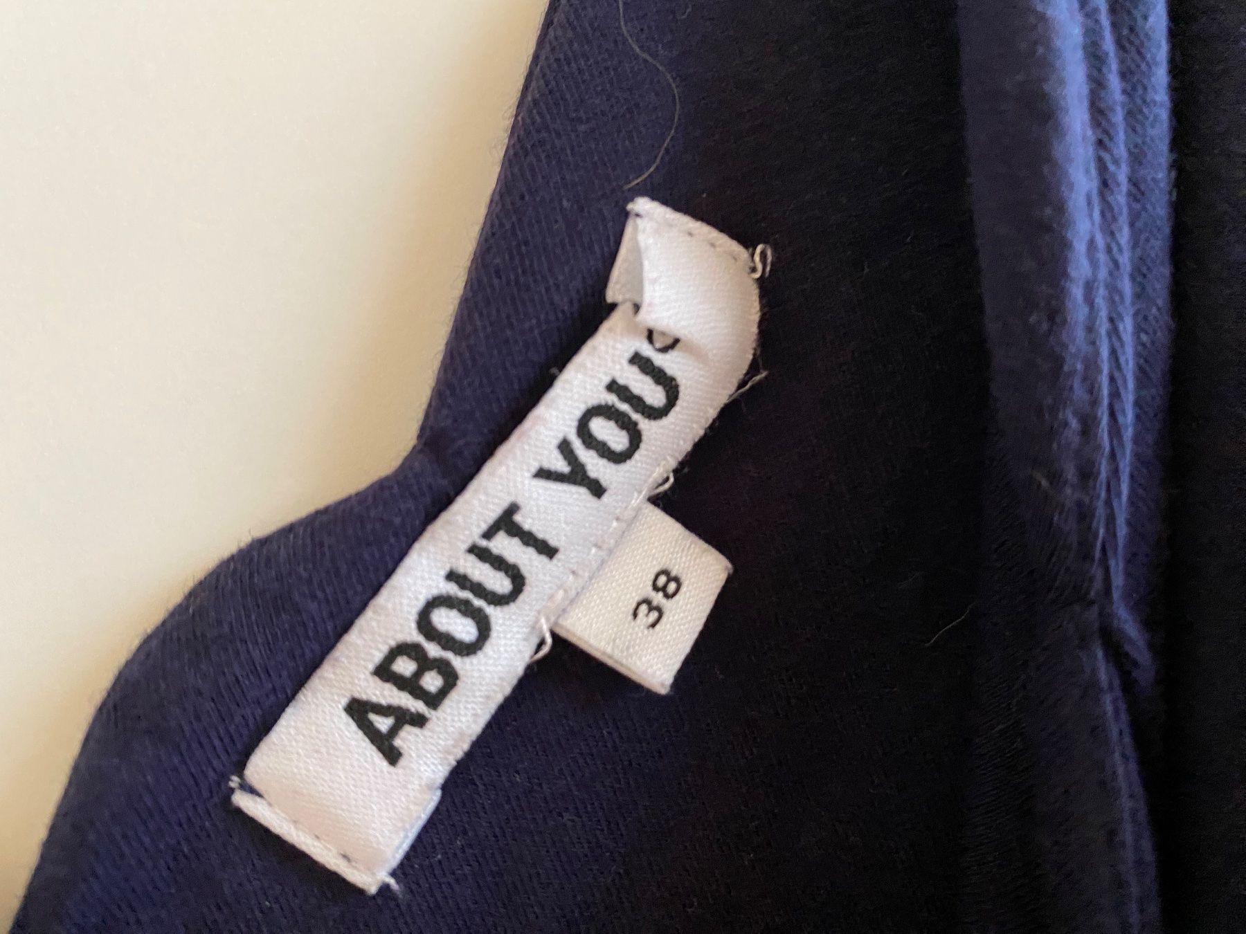 Vestiti: Kurzkleidchen About You 38 – Usato da Einsiedeln venduto da PaedeK84 2