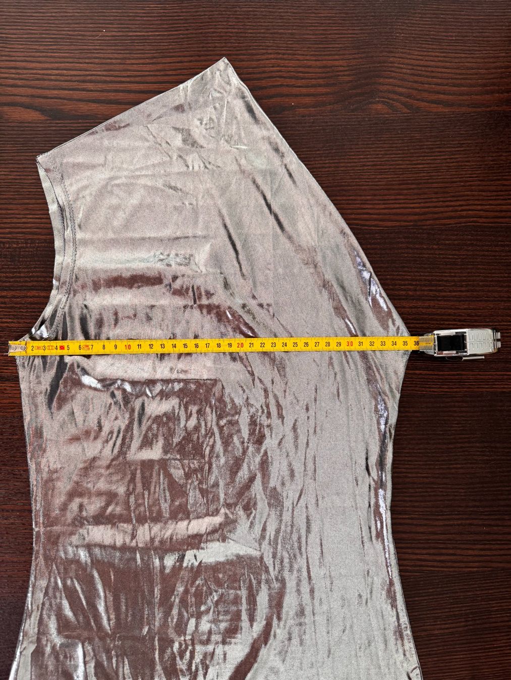 Kleider: Silberkleid in Grösse S – Neu (gemäss Beschreibung) aus Spreitenbach von Webtempel 5