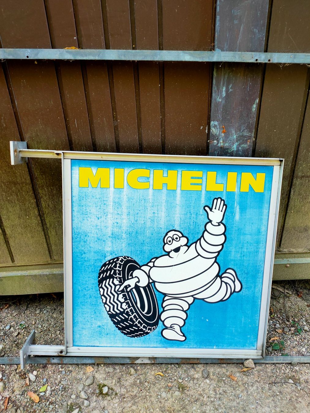 Michelin Insegne: Enseigne michelin – Usato da Bretonnières venduto da Minigab 1