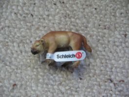 kleines Kälbchen braun fressend Schleich