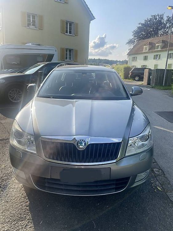 Skoda Automobili: Skoda Octavia 2.0 TDI 4x4 – Usato da Emmenbrücke venduto da Gzl-94