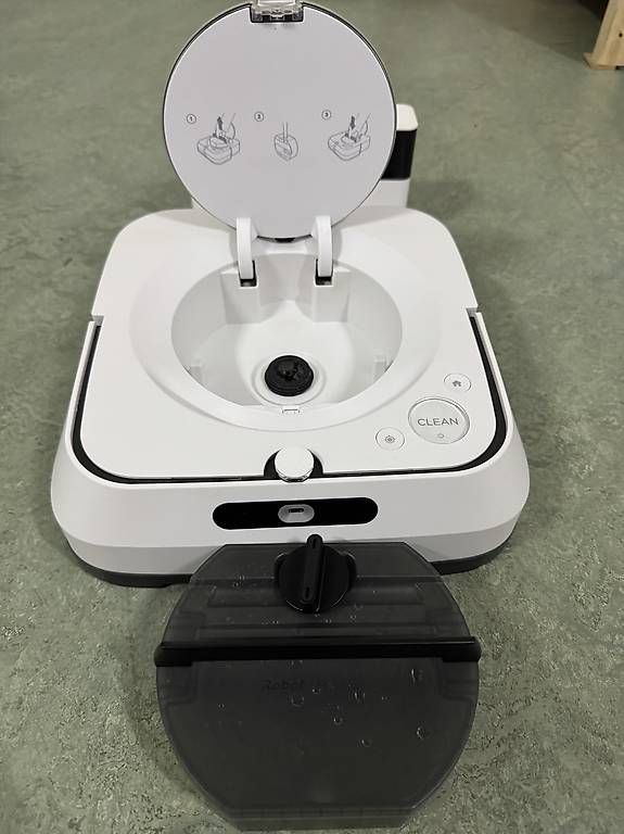 Aspirapolveri & Accessori: iRobot Braava Jet m6 – Usato da Dübendorf venduto da R007 2