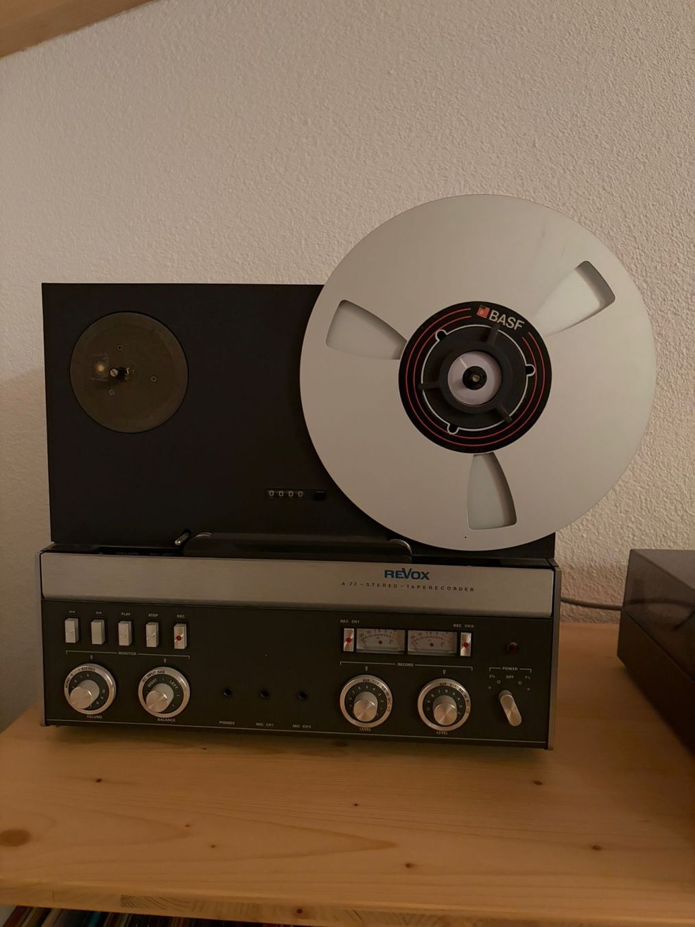 Revox Registratori: Revox A 77 Stereo Taperecorder – Usato da Lungern venduto da Scastis