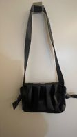 Schwarze Damen Handtasche, Schultertasche - Top Zustand!