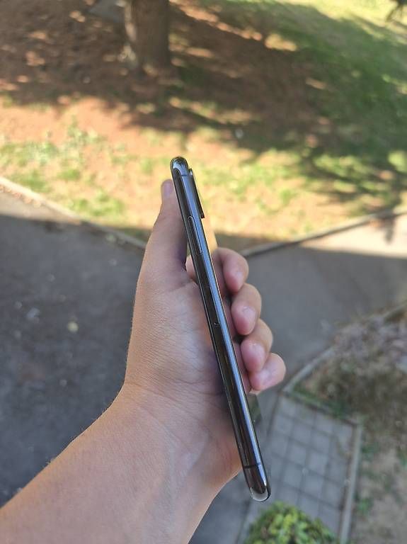 Apple Telefoni cellulari / Smartphones: Iphone X 256 go - excellent état – Usato da Renens VD venduto da dra_jq8b 3