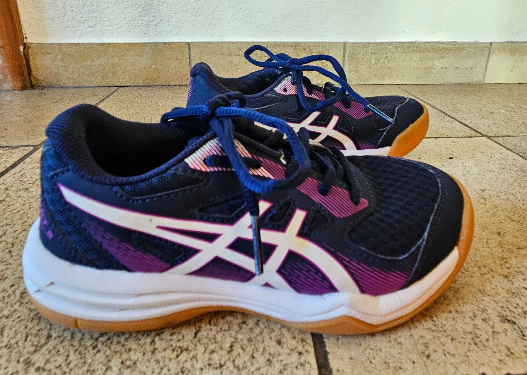 Chaussures filles: Hallenschuhe 32.5 – D'occasion à Liestal par Seraphine87