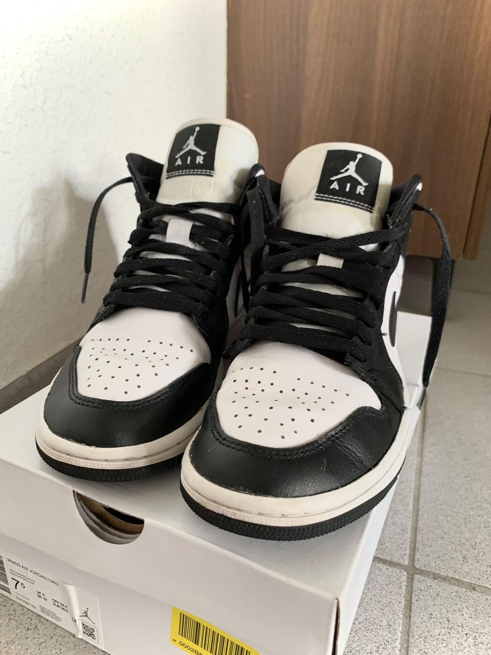 Jordan Scarpe da uomo: Jordan AIR 1 noir et blanc – Usato da St-Prex venduto da natali78 3