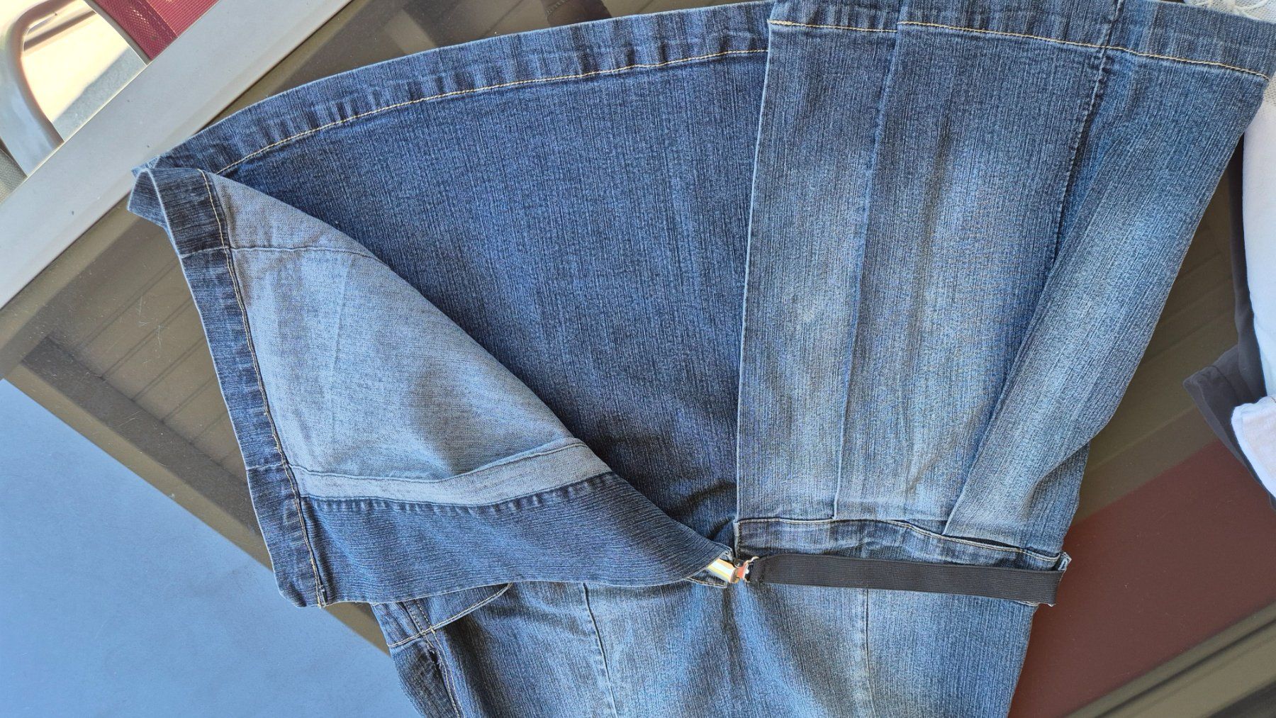 Vestiti: Simpaticissimo abito in jeans – Usato da Gordevio venduto da RUBY104 2