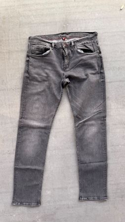 Tommy Hilfiger Jeans Slim Straight Leg