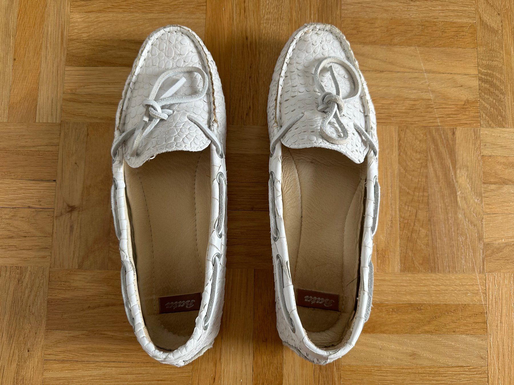 Damenschuhe: Mokassins Bata Leder weiss Gr. 38 – Gebraucht aus Winterthur von nelead 1